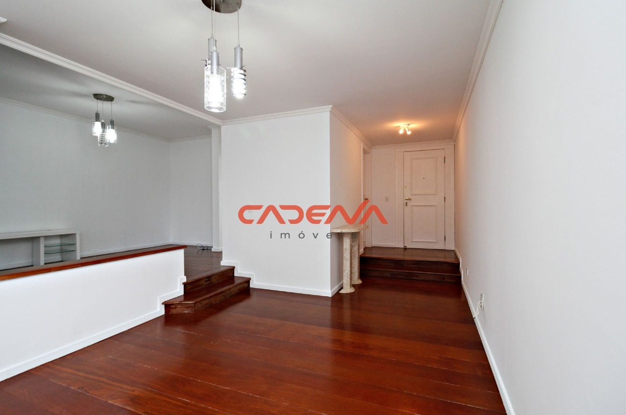 Apartamento para aluguel no Centro: 