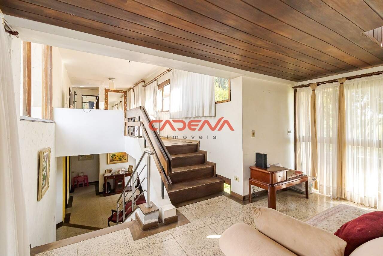 Casa à venda no Santo Inácio: 