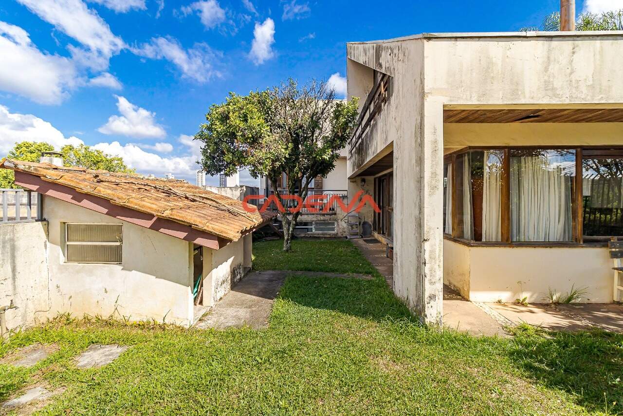 Casa à venda no Santo Inácio: 