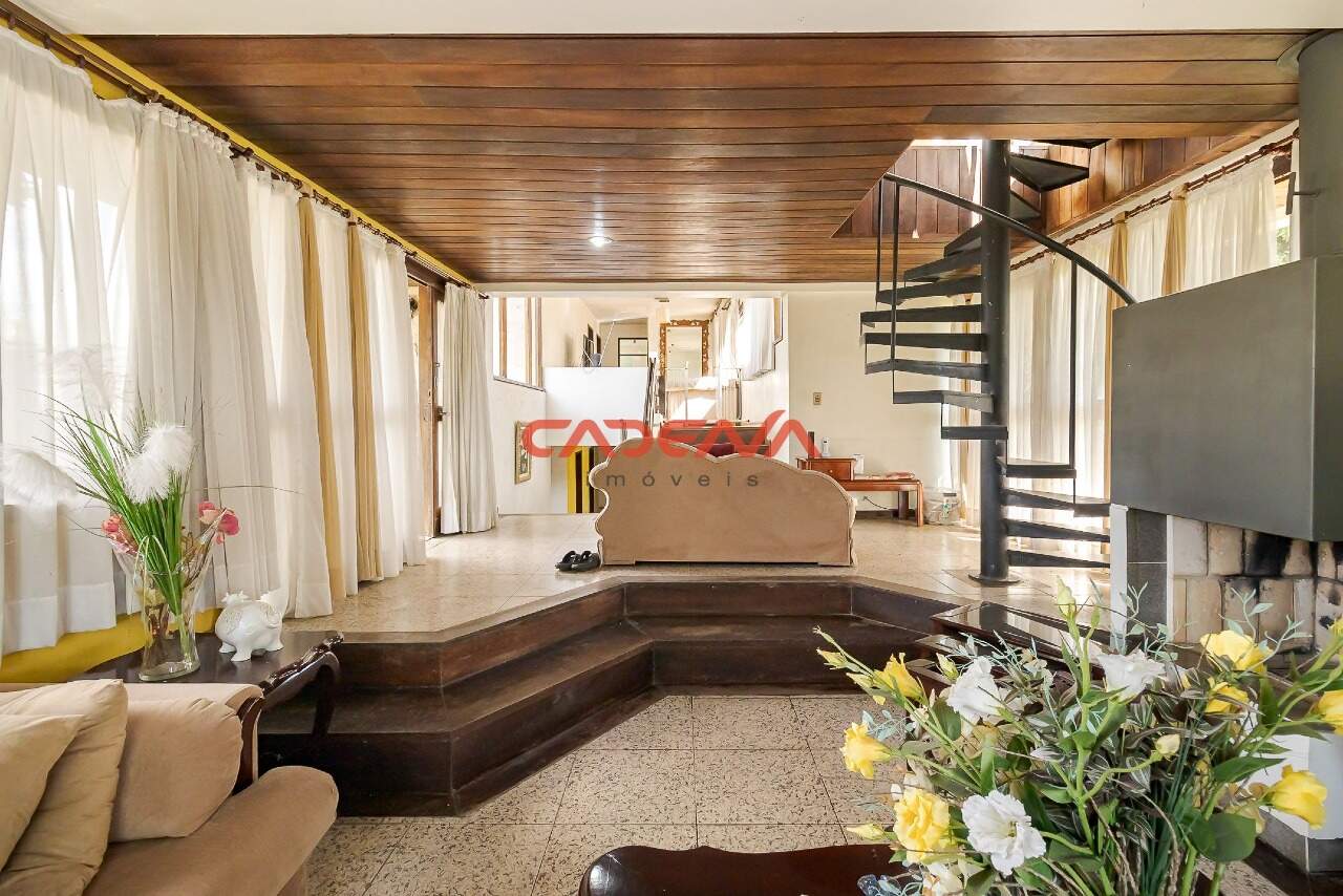 Casa à venda no Santo Inácio: 