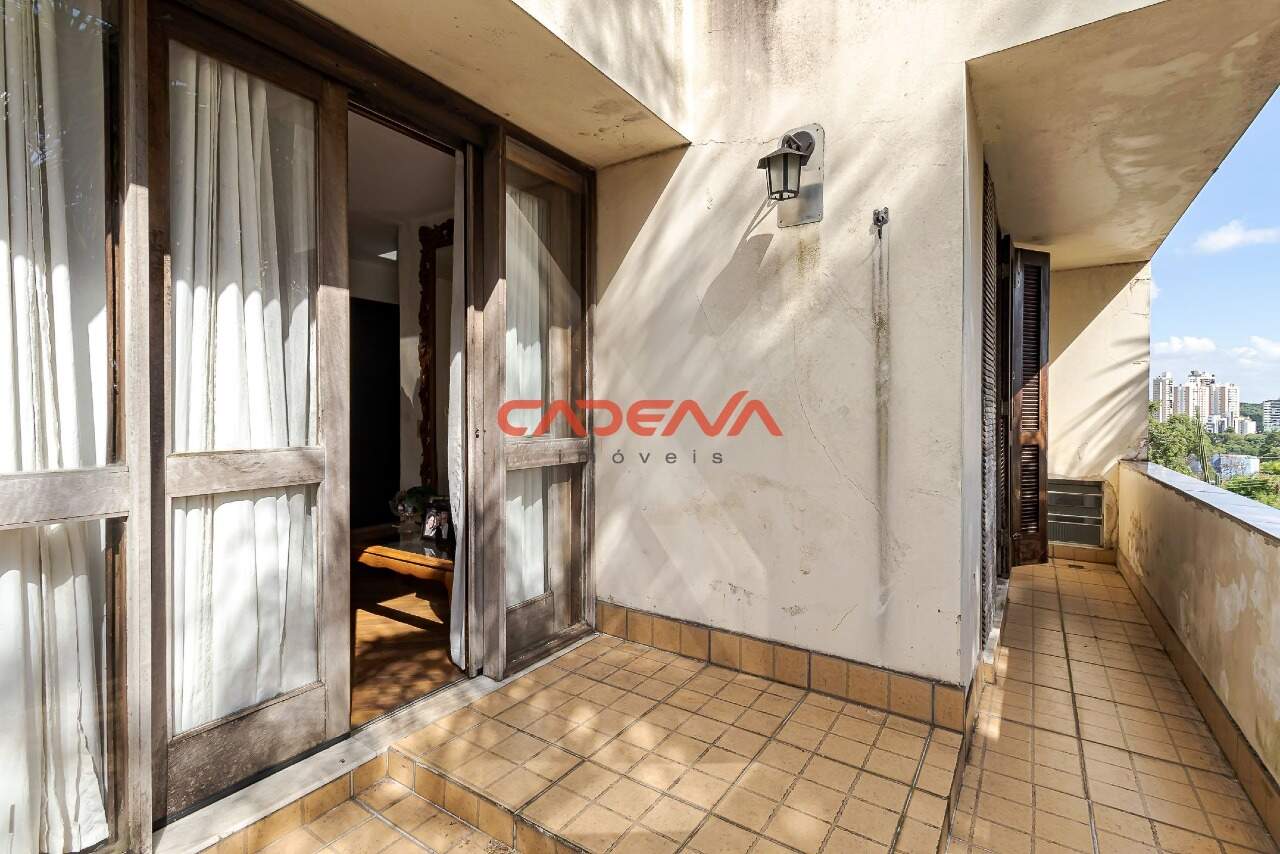 Casa à venda no Santo Inácio: 