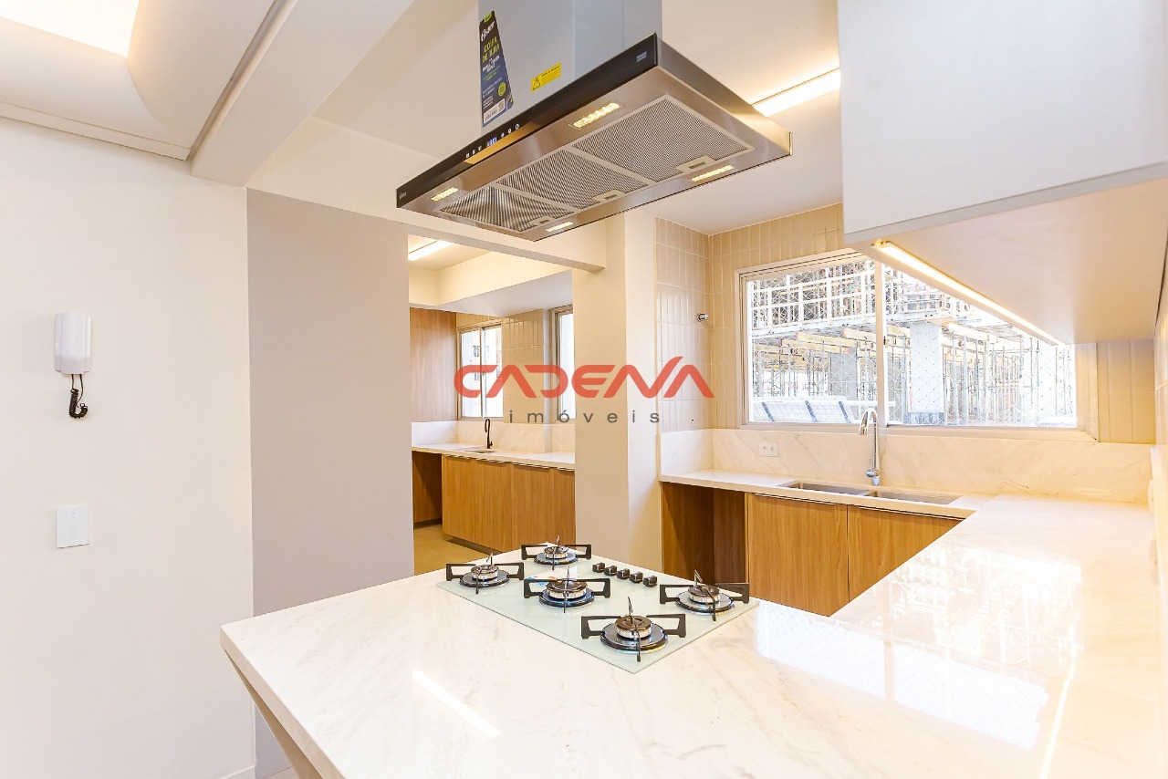 Apartamento à venda no Batel: 