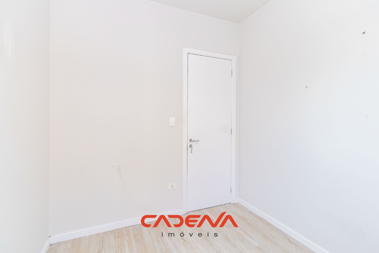 Apartamento para aluguel no Capão Raso: 