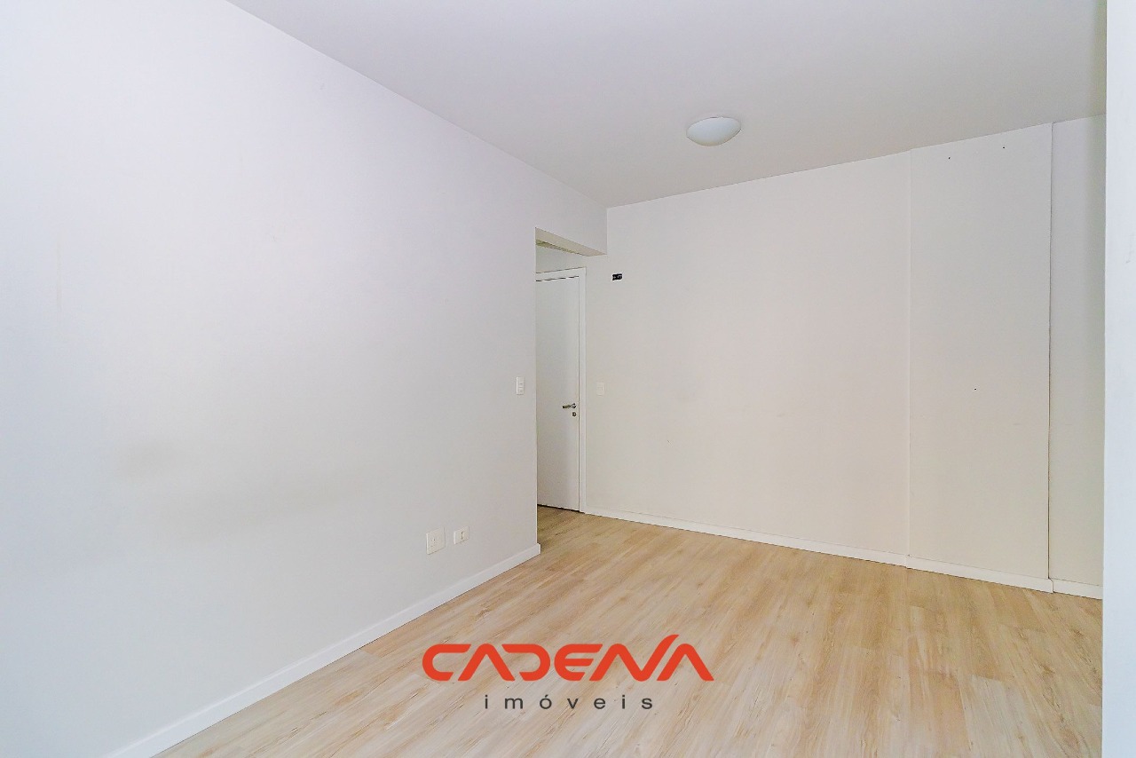 Apartamento para aluguel no Capão Raso: 