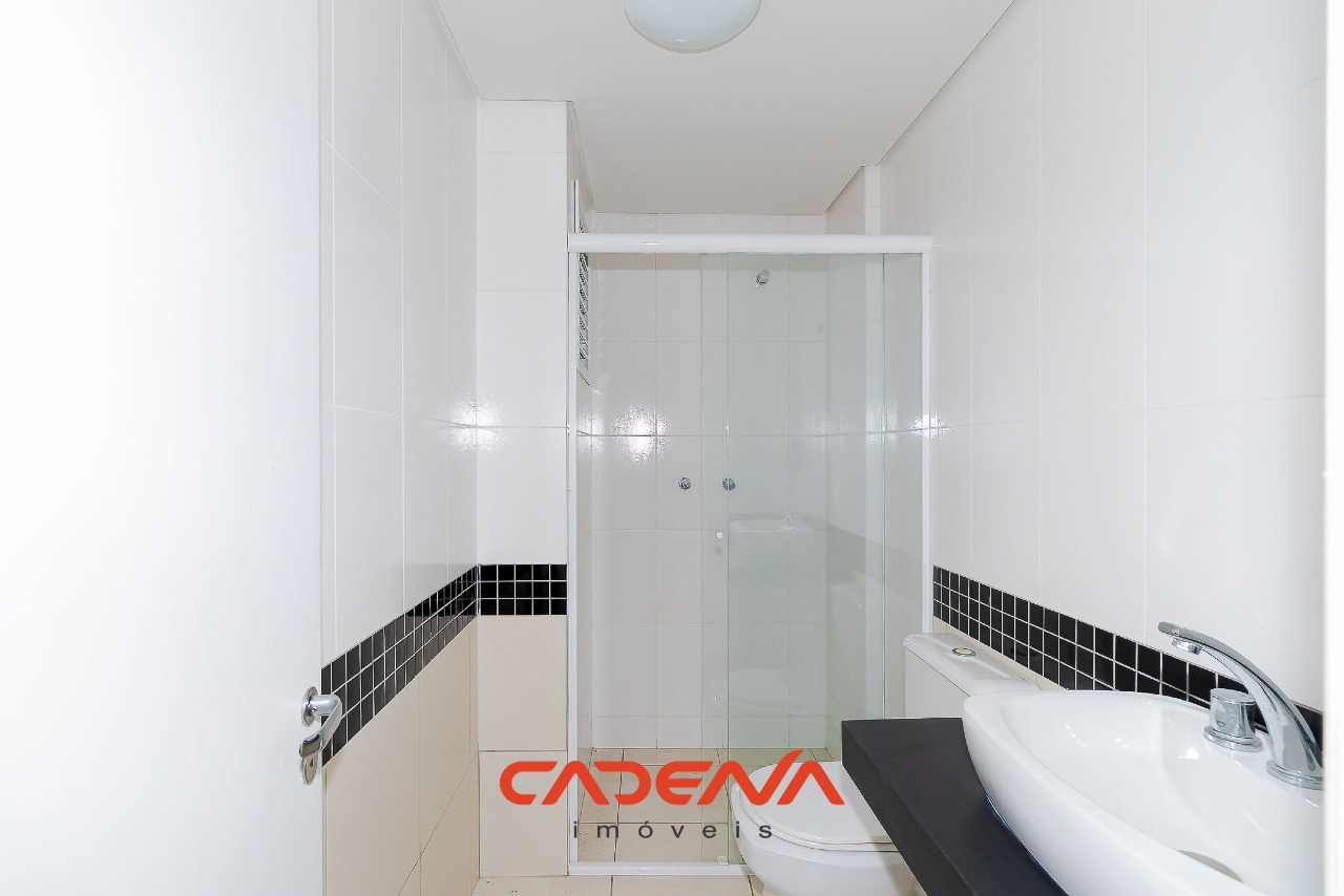 Apartamento para aluguel no Capão Raso: 