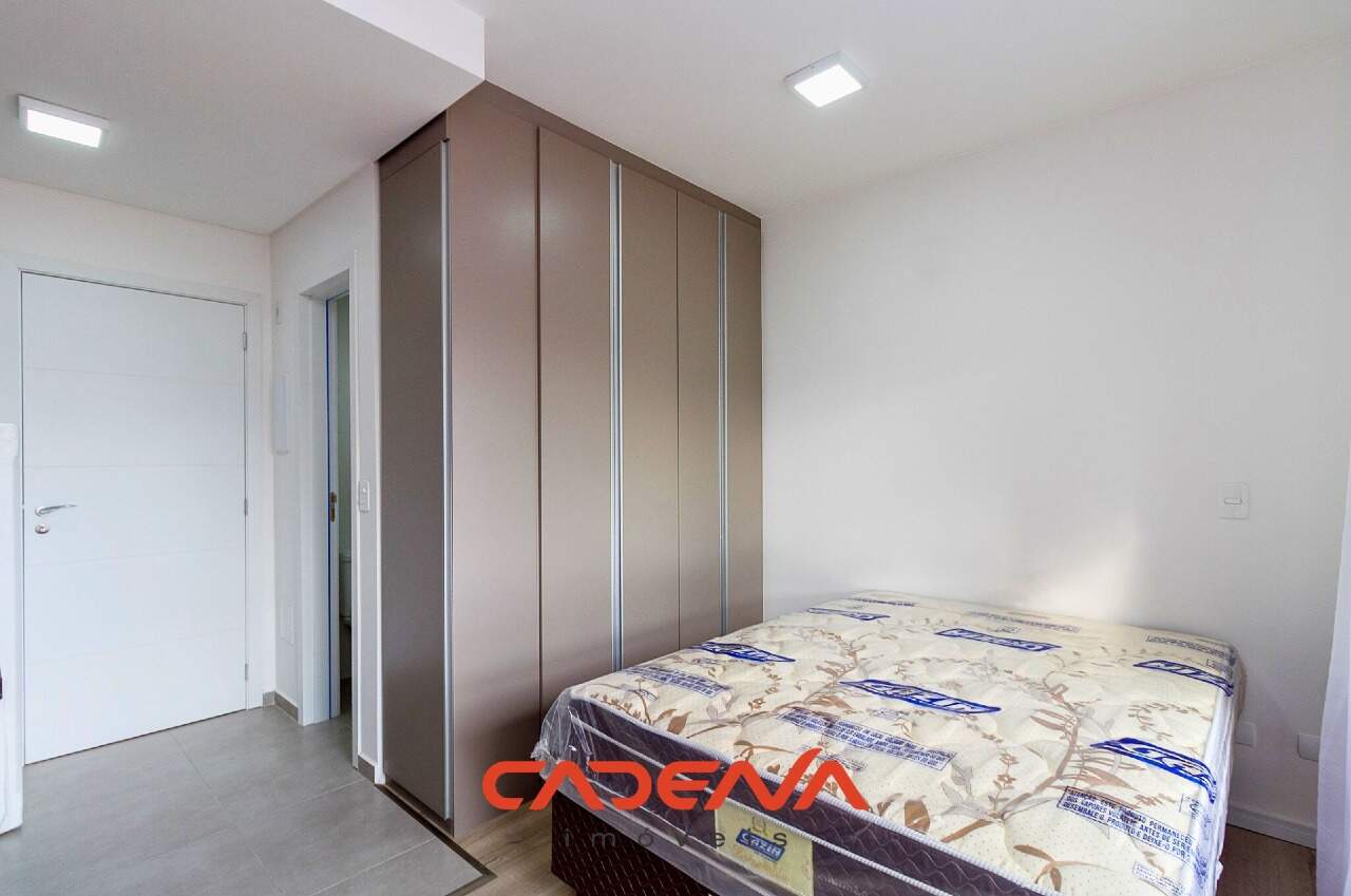 Studio para aluguel no Centro: 