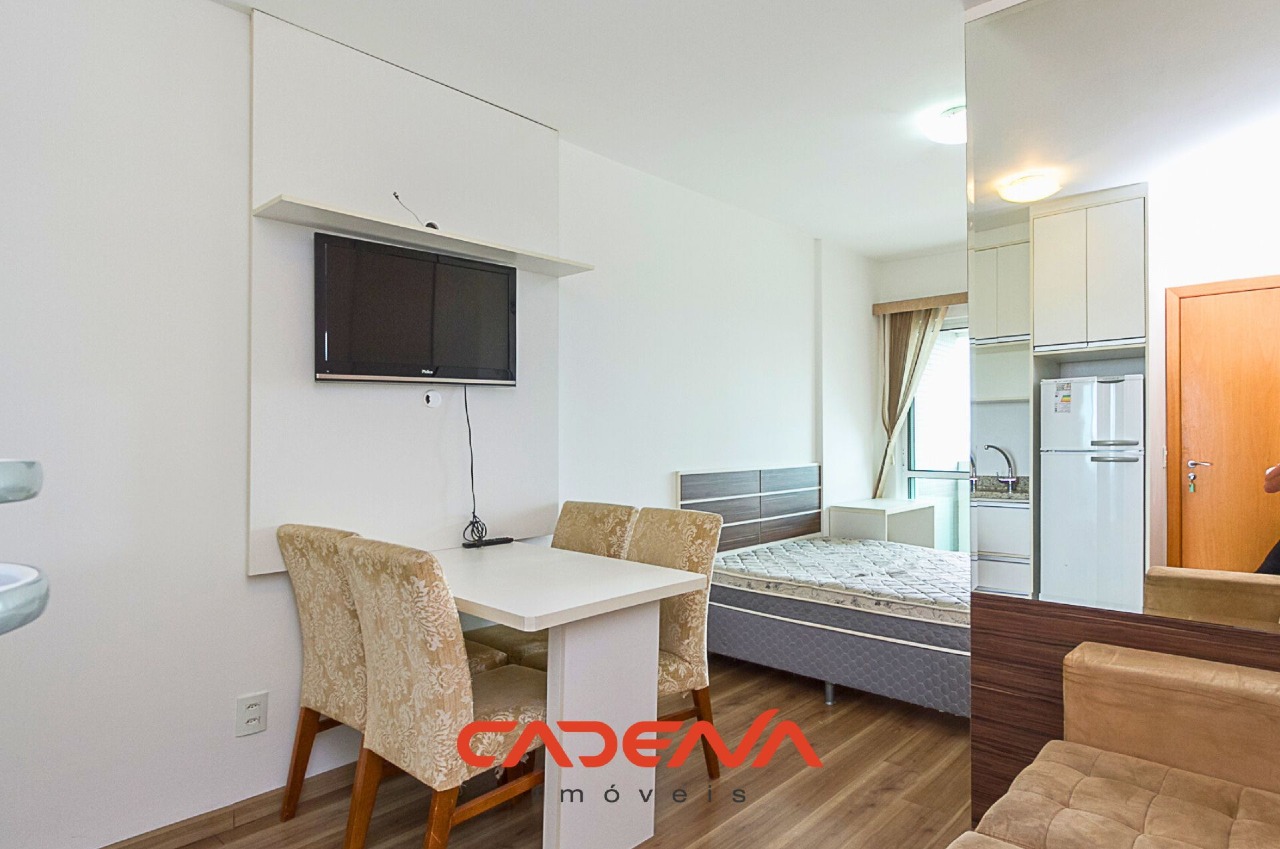 Studio para aluguel no Centro: 