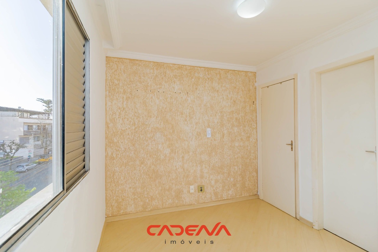 Apartamento à venda no Cabral: 