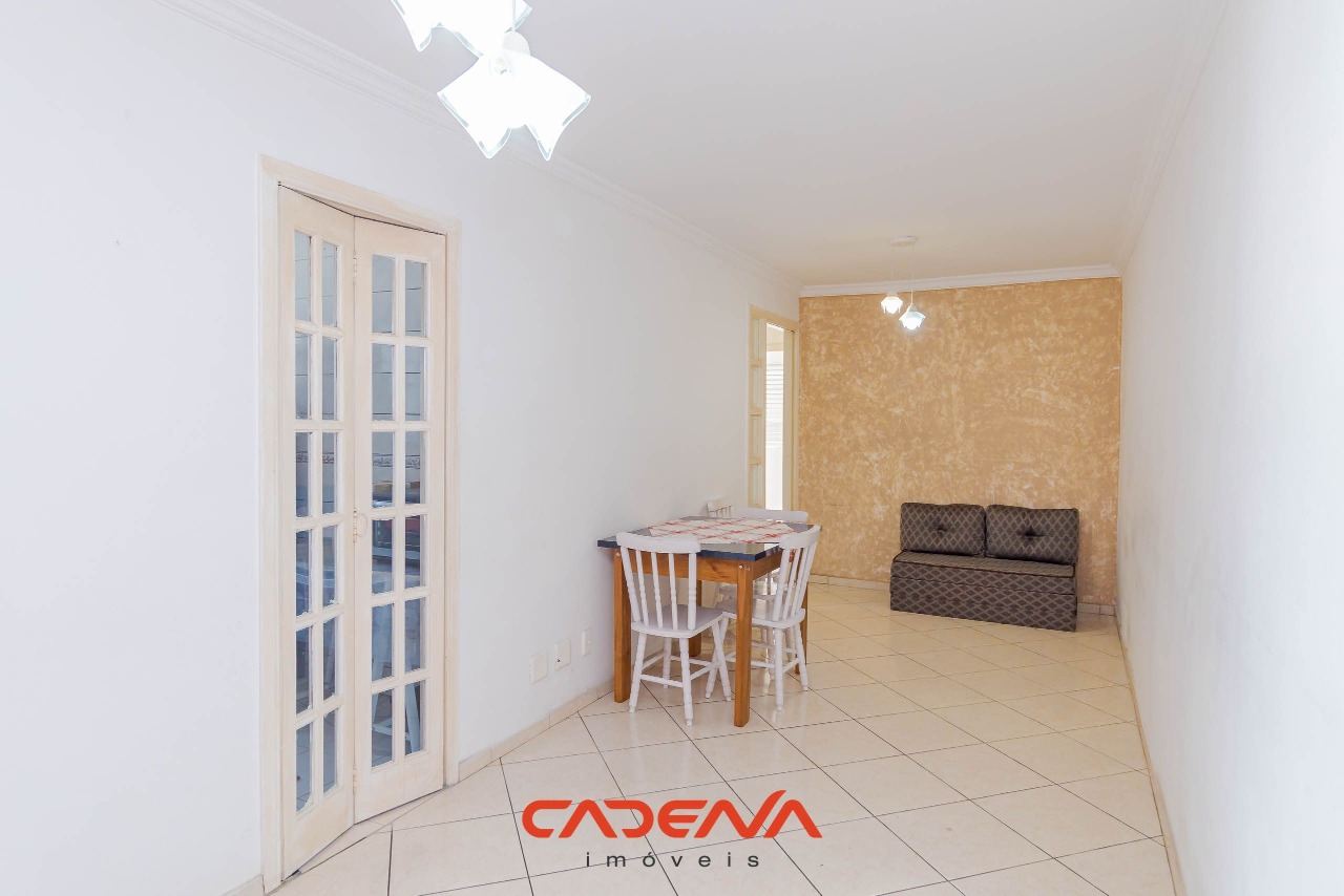 Apartamento à venda no Cabral: 