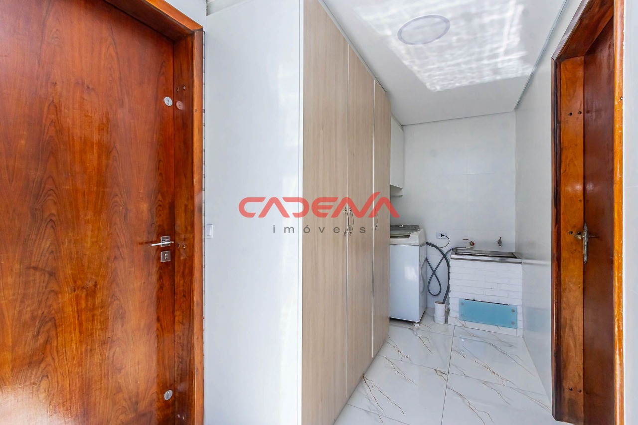 Casa à venda no Pilarzinho: 