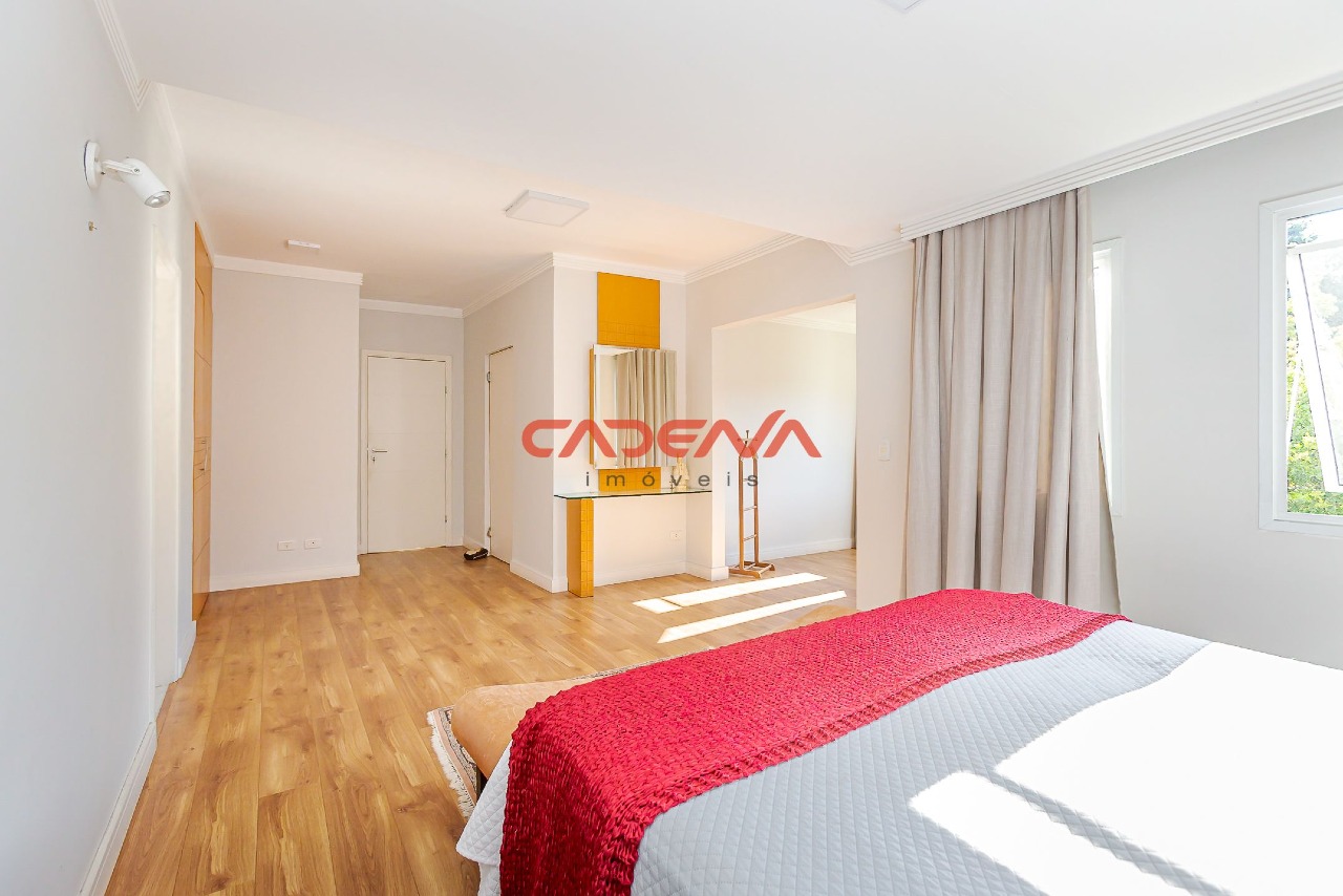 Casa para aluguel no Campo Comprido: 