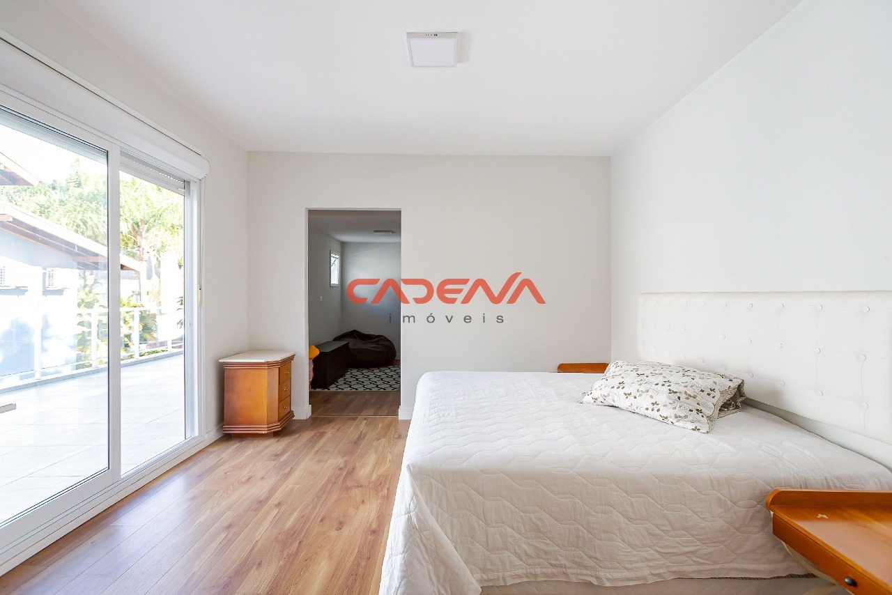 Casa para aluguel no Campo Comprido: 