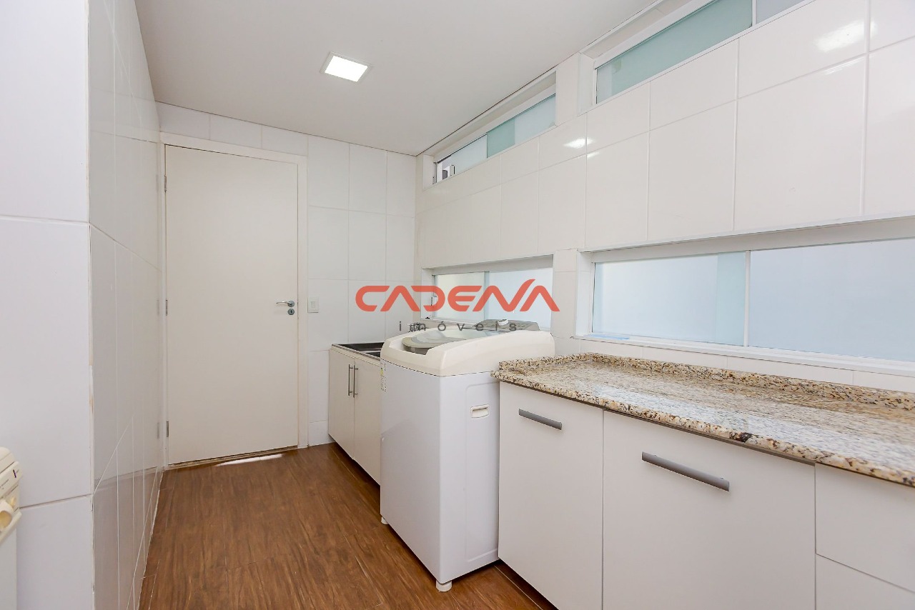 Casa para aluguel no Campo Comprido: 