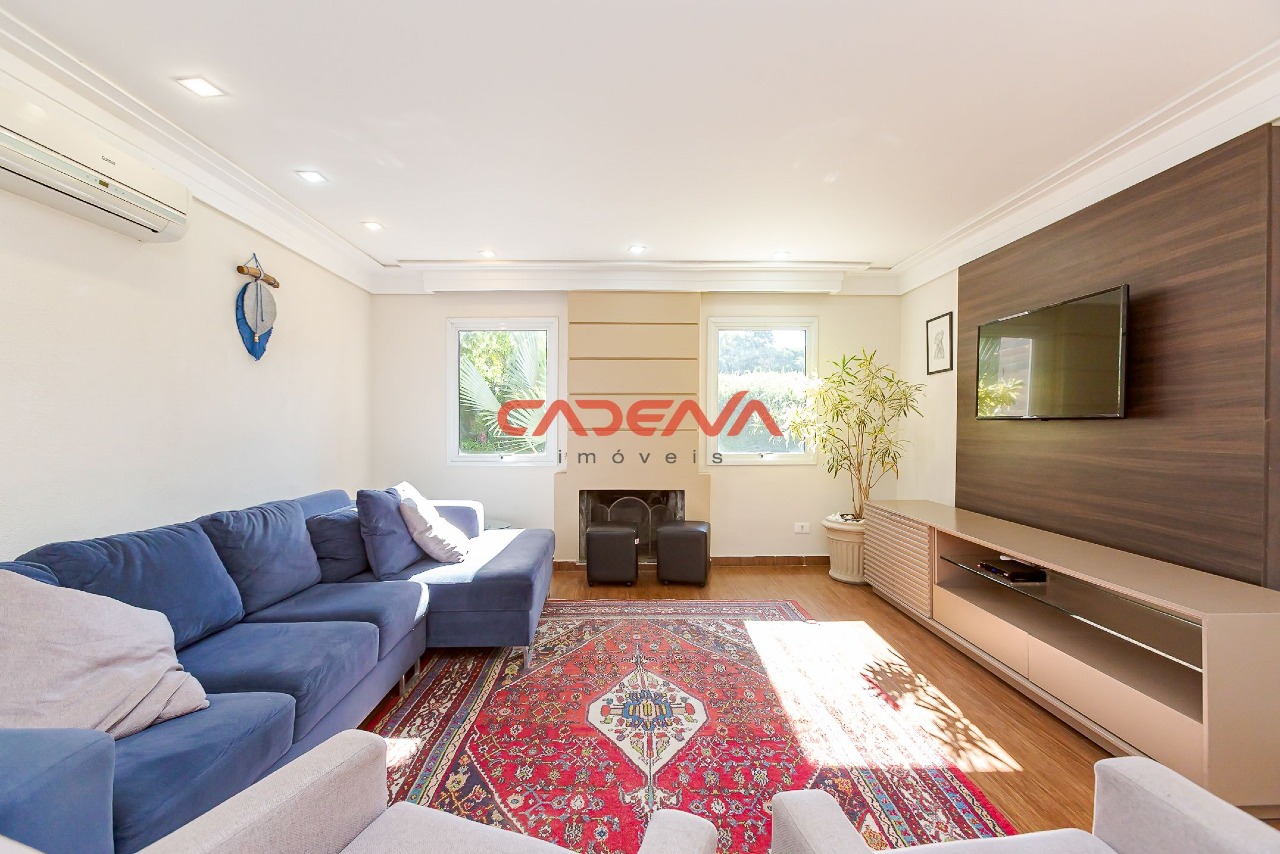 Casa para aluguel no Campo Comprido: 