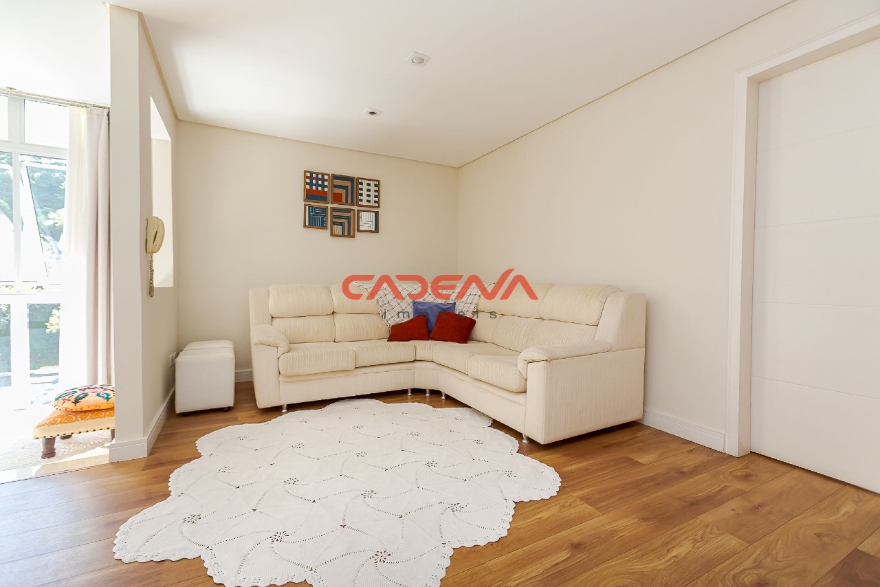 Casa para aluguel no Campo Comprido: 