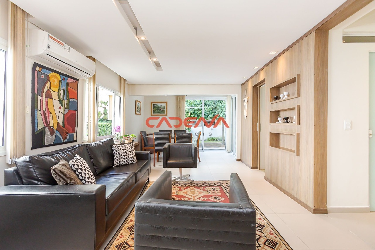 Casa para aluguel no Campo Comprido: 