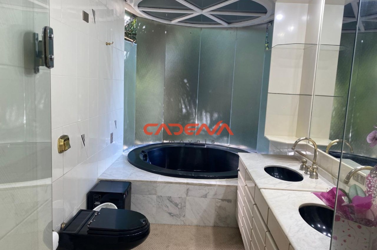 Casa à venda no Bigorrilho: 