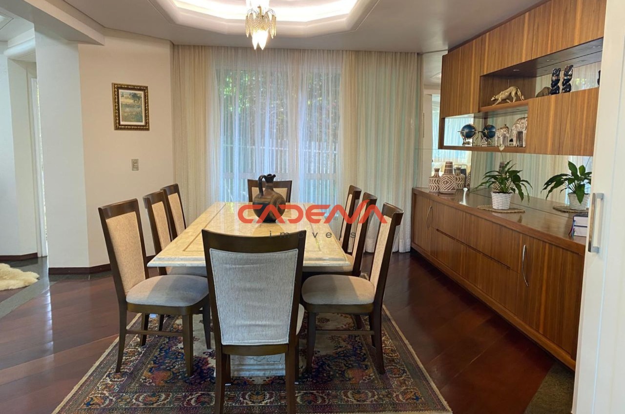 Casa à venda no Bigorrilho: 