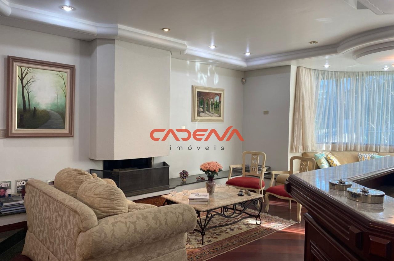 Casa à venda no Bigorrilho: 