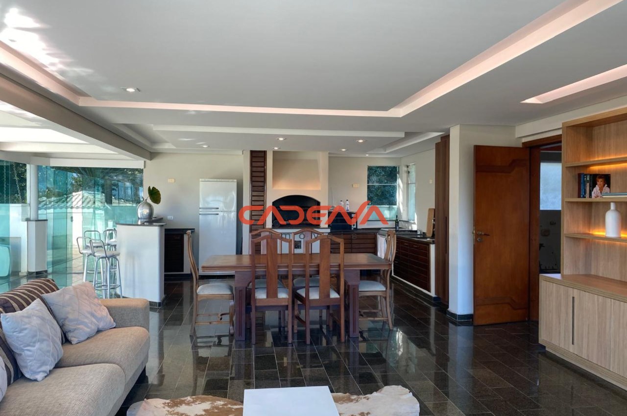 Casa à venda no Bigorrilho: 