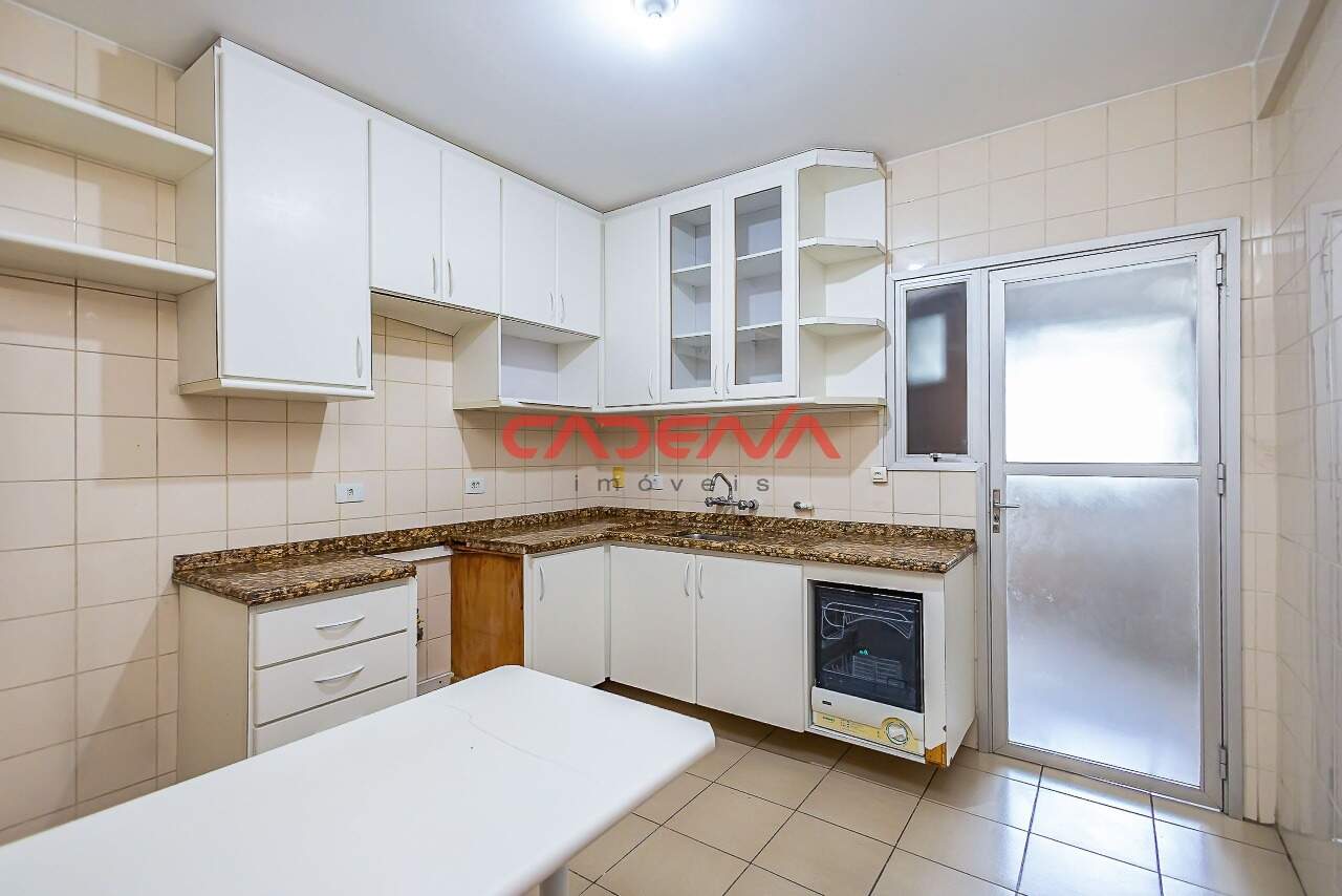 Apartamento para aluguel no Água Verde: 
