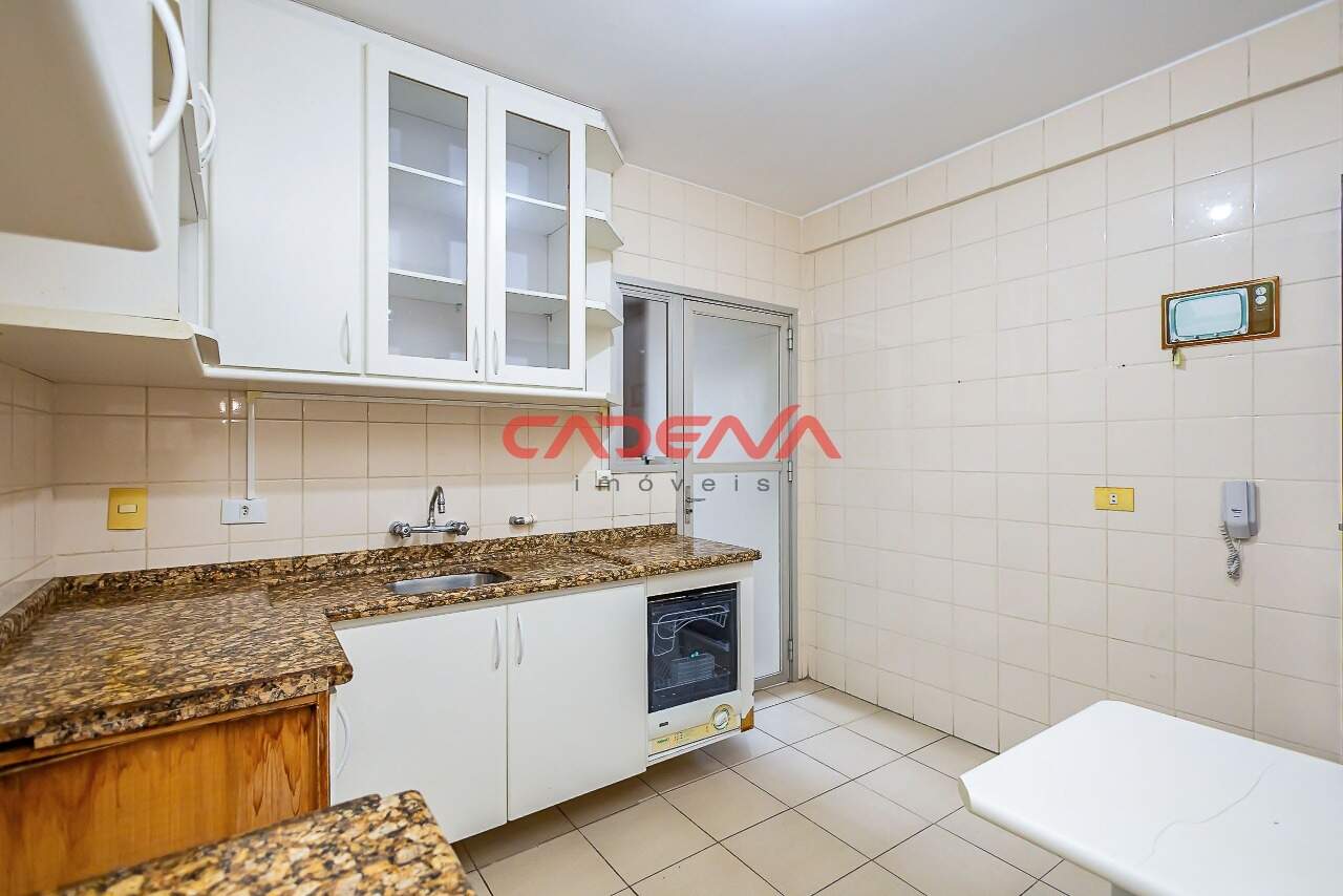 Apartamento para aluguel no Água Verde: 