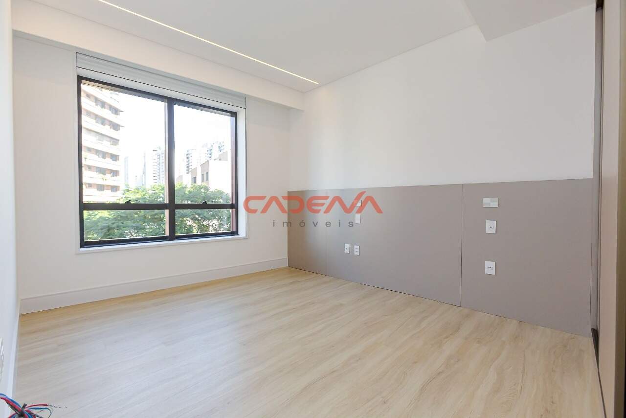 Apartamento para aluguel no Cabral: 