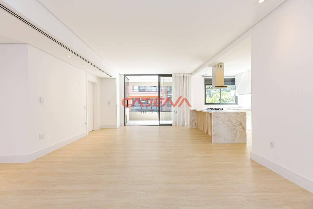 Apartamento para aluguel no Cabral: 
