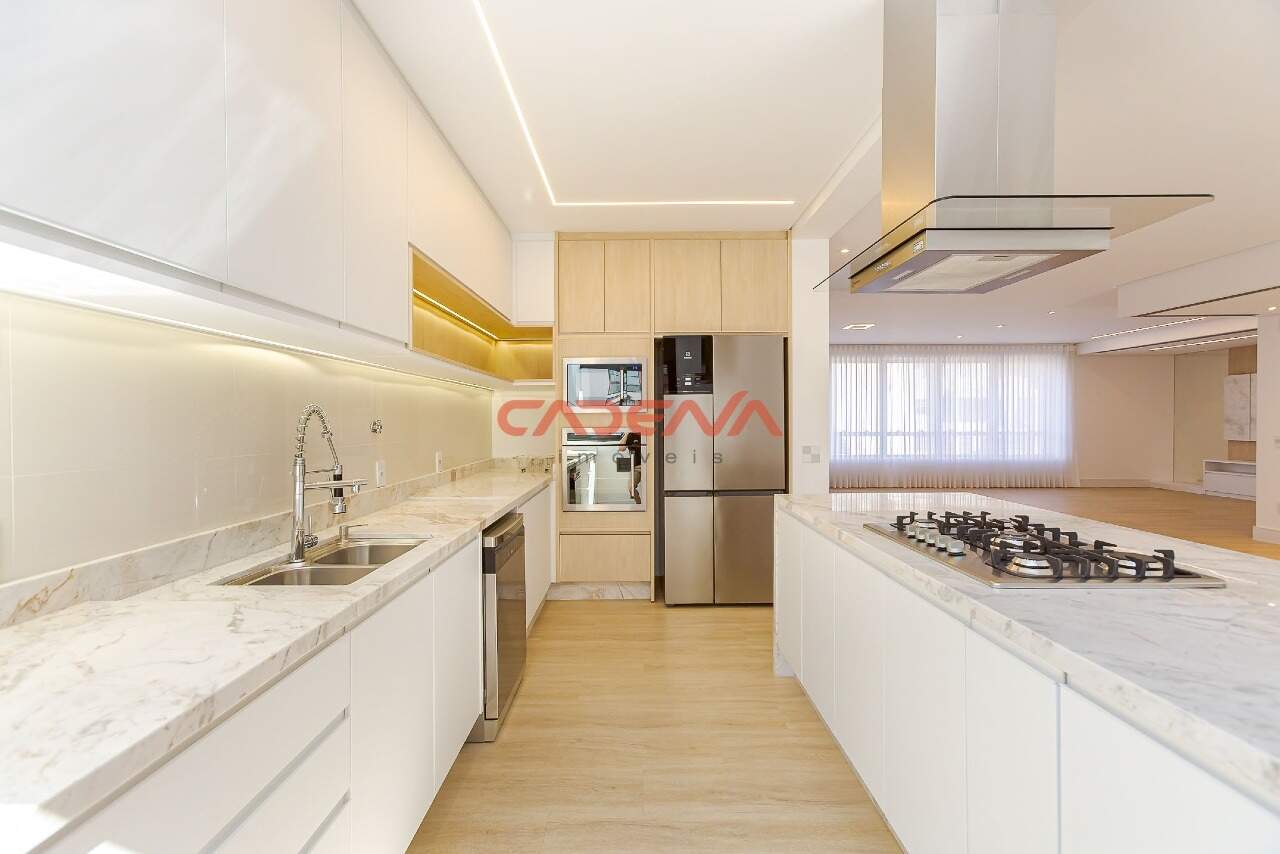Apartamento para aluguel no Cabral: 