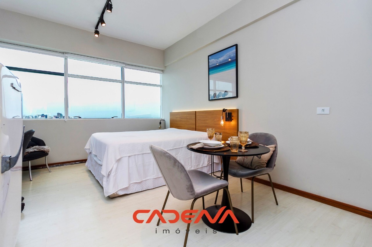 Studio para aluguel no Centro: 