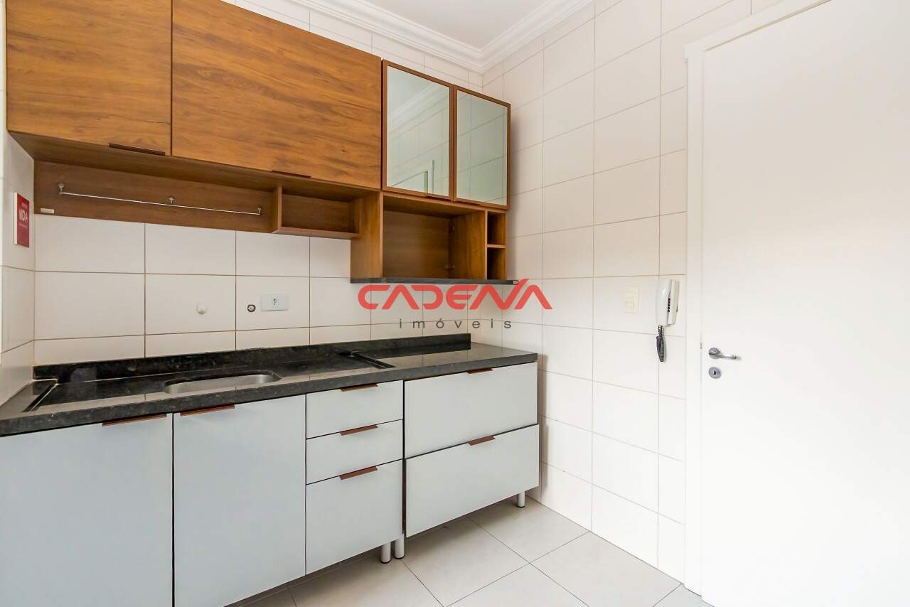 Apartamento para aluguel no Capão Raso: 
