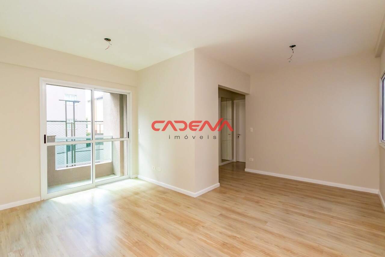 Apartamento para aluguel no Capão Raso: 