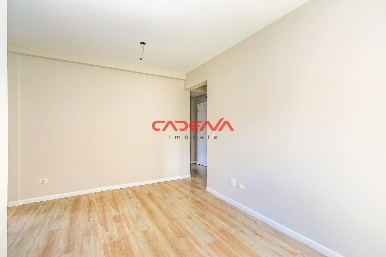 Apartamento para aluguel no Capão Raso: 