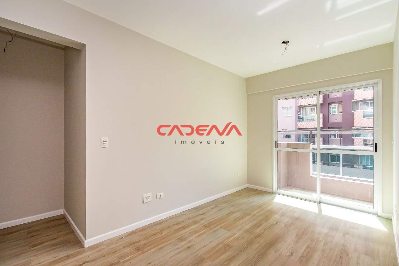 Apartamento para aluguel no Capão Raso: 
