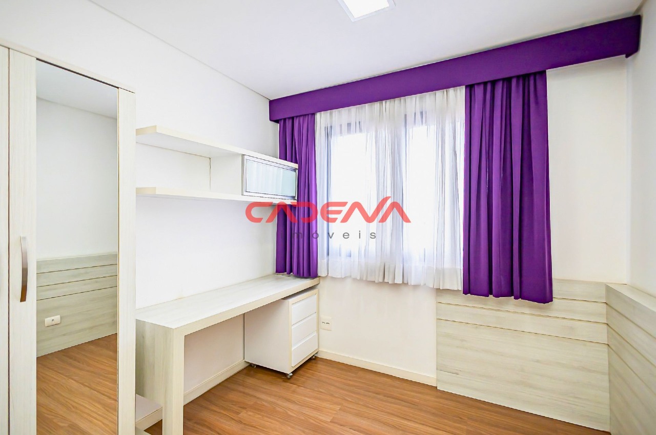 Apartamento à venda no Mercês: 