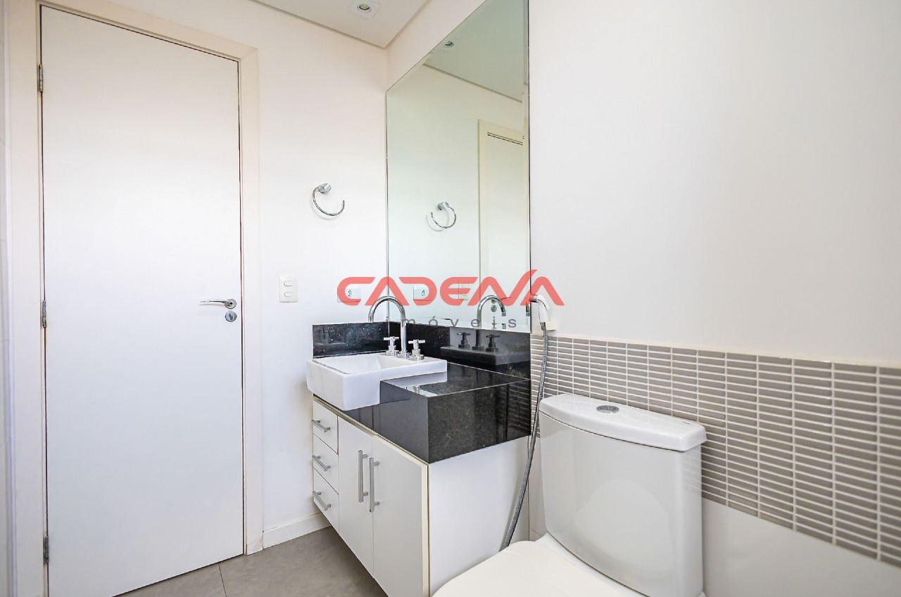 Apartamento à venda no Mercês: 