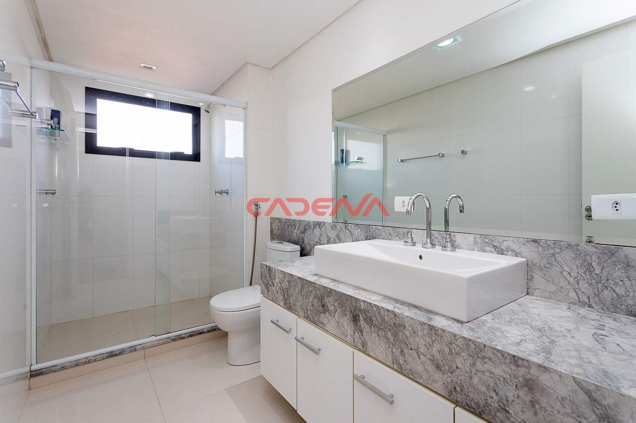 Apartamento à venda no Mercês: 