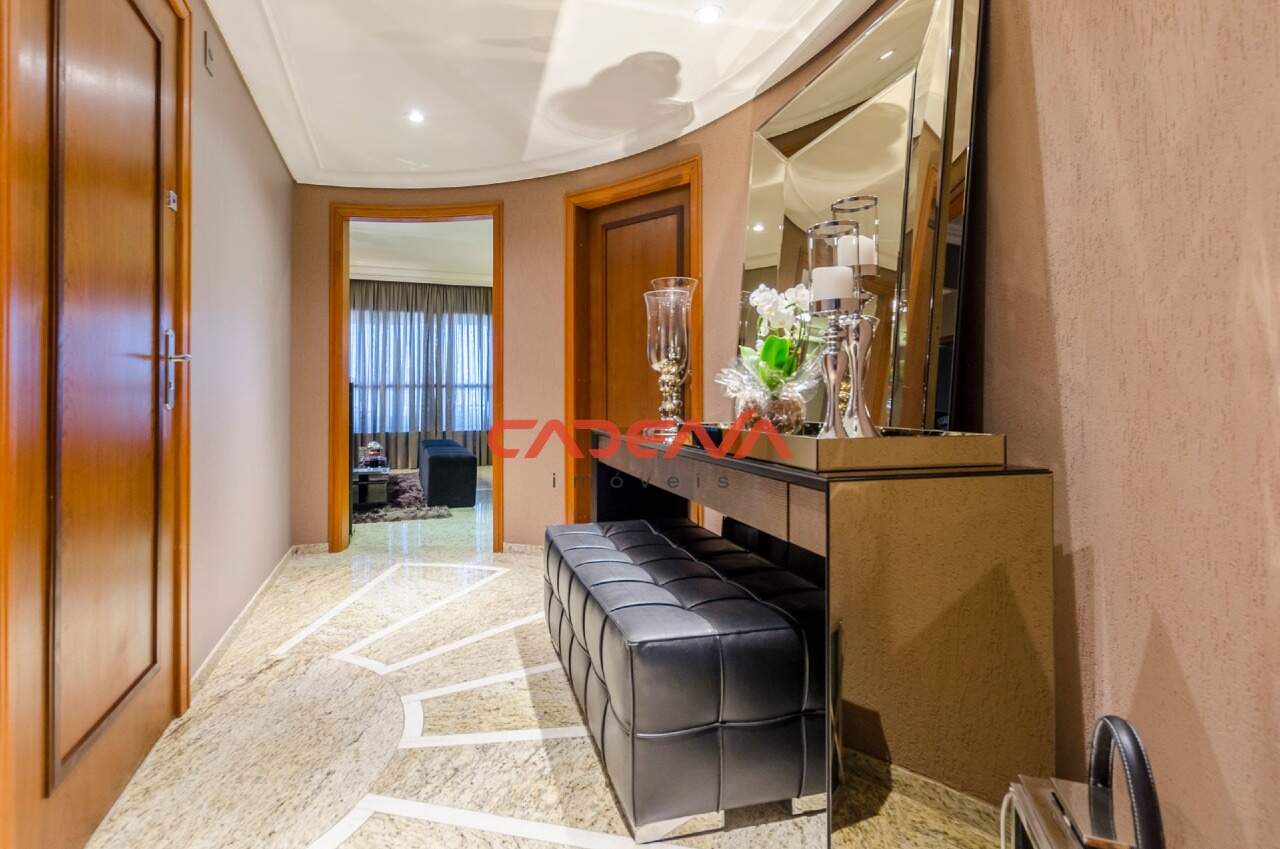 Apartamento à venda no Cristo Rei: 