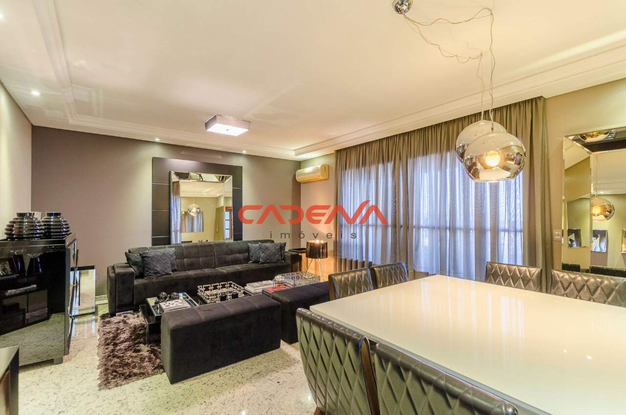 Apartamento à venda no Cristo Rei: 