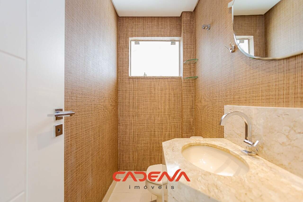 Casa em condomínio fechado à venda no Campo Comprido: 