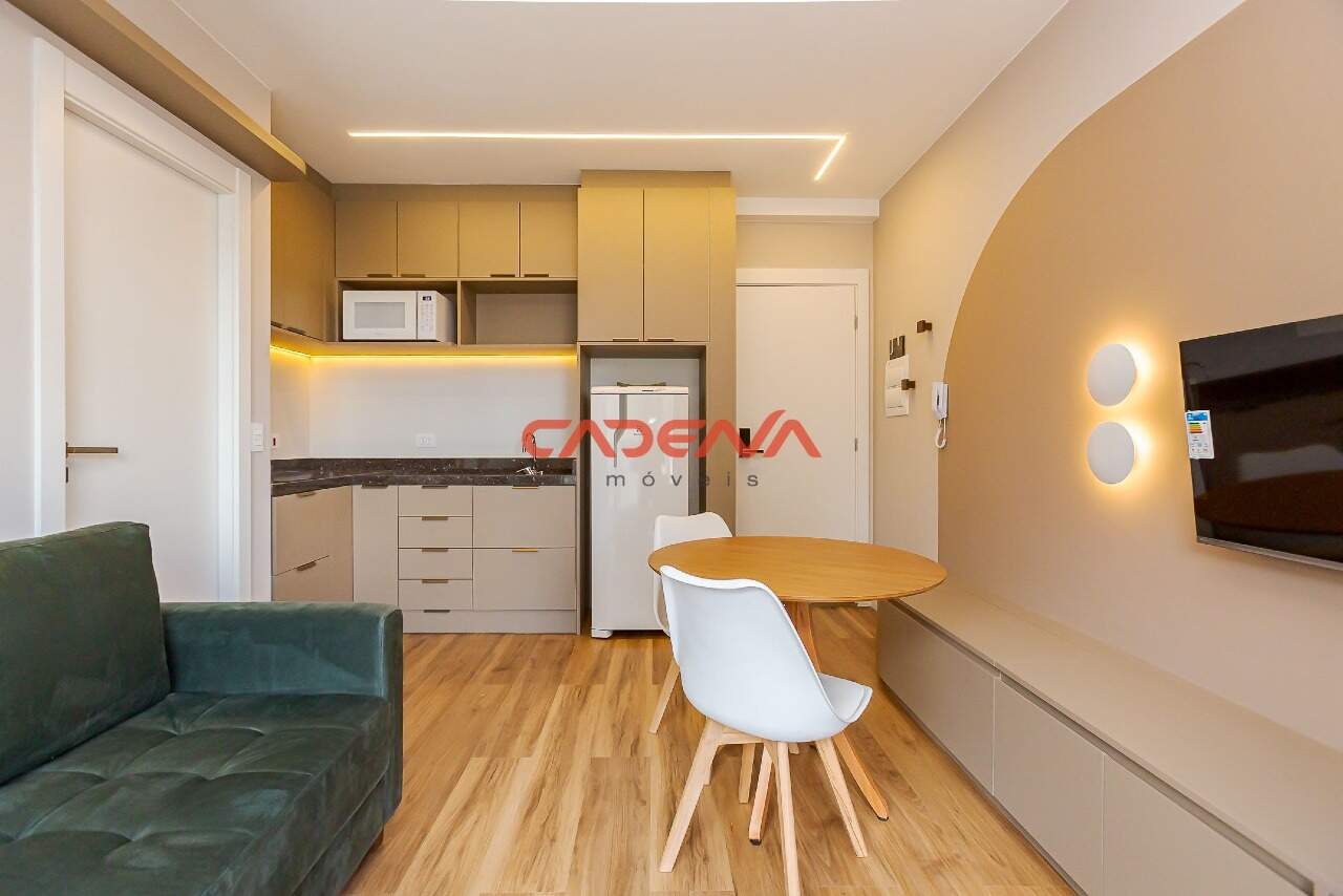 Apartamento para aluguel no Batel: 