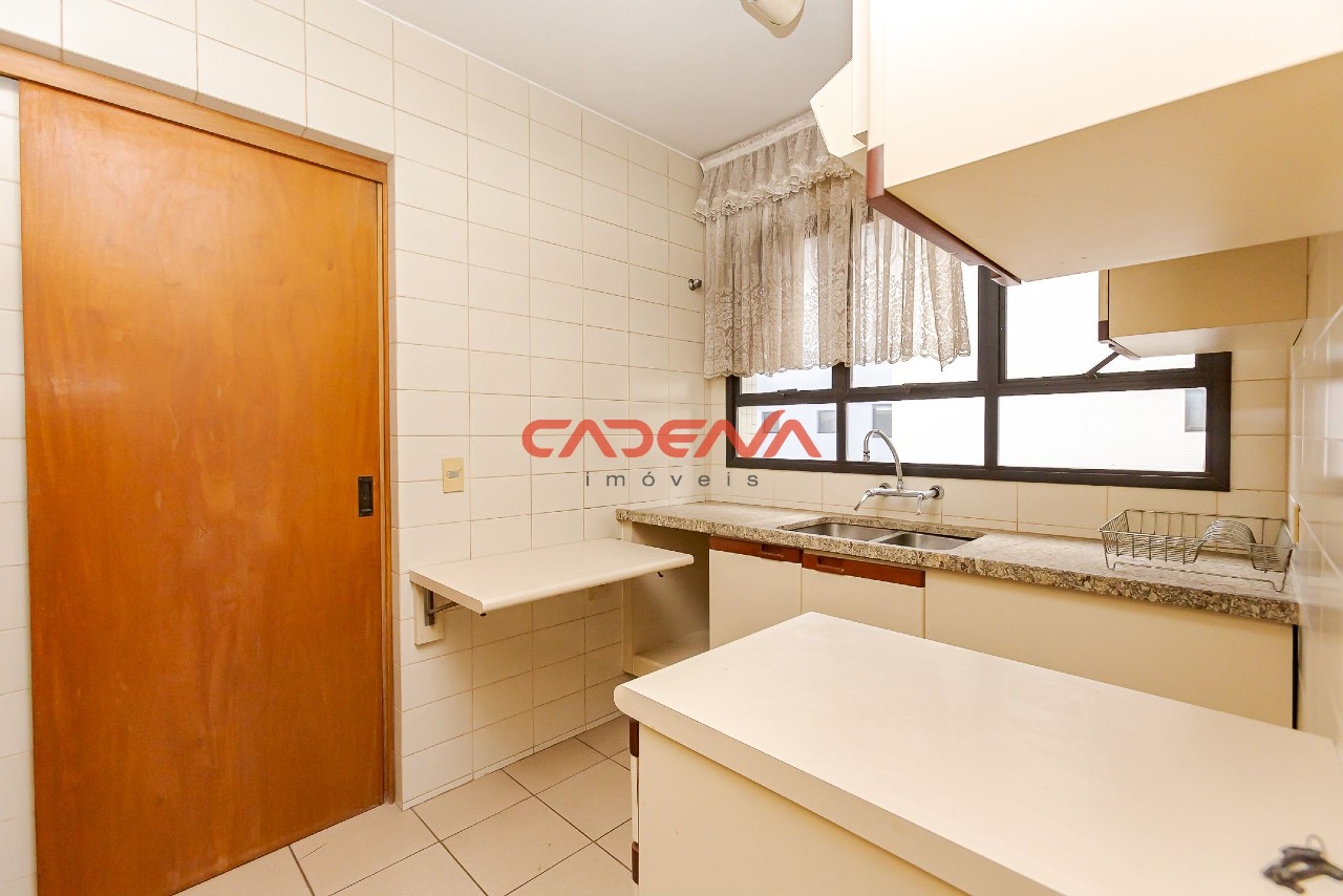 Apartamento à venda no Água Verde: 