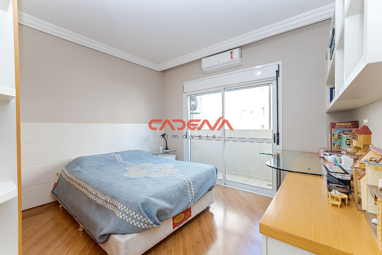 Casa à venda no Ahu: 