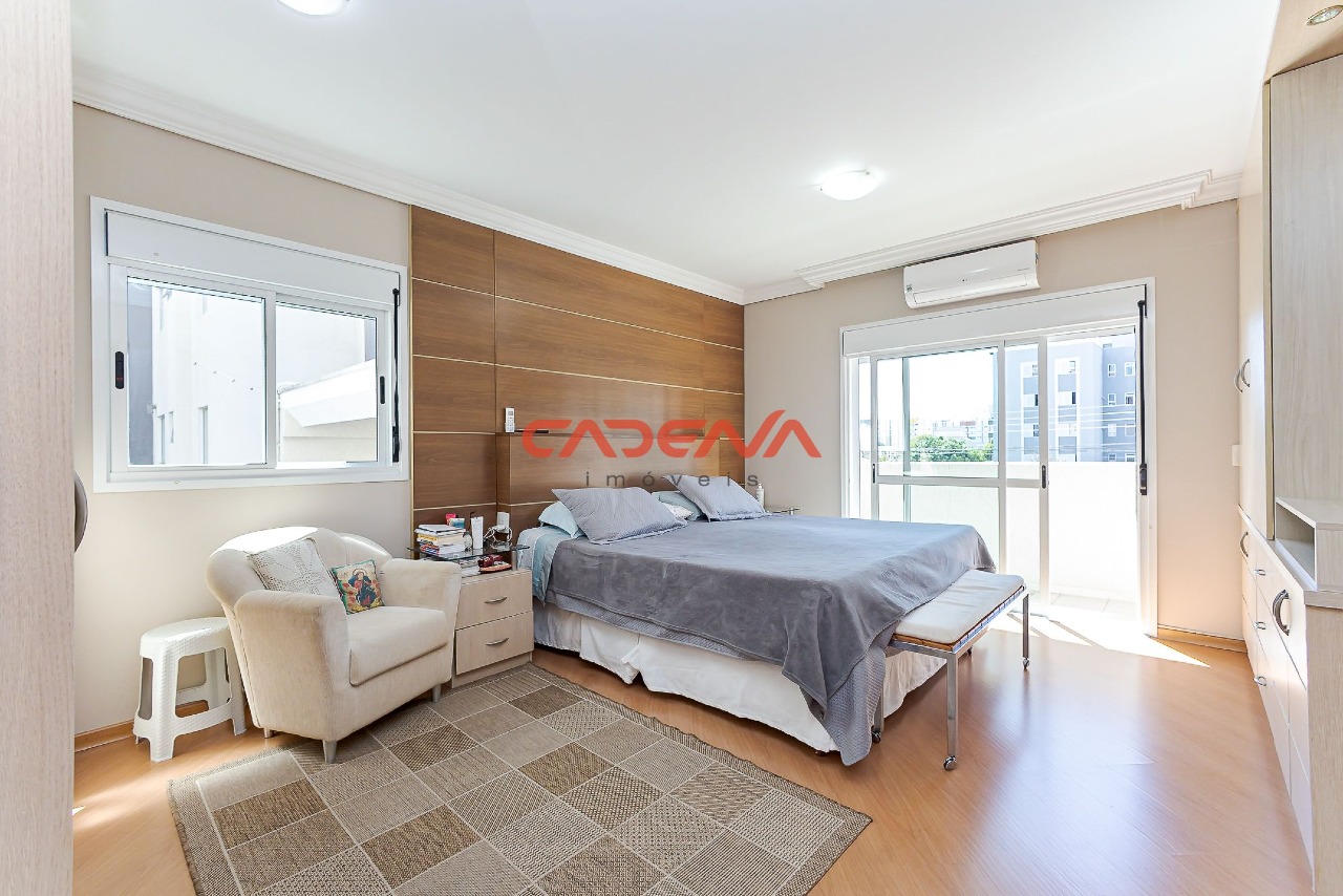 Casa à venda no Ahu: 