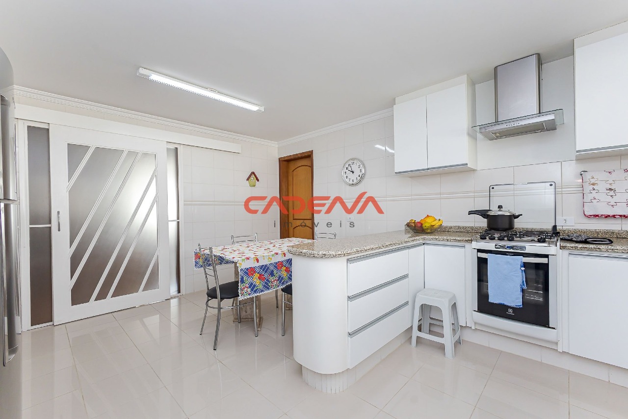 Casa à venda no Ahu: 