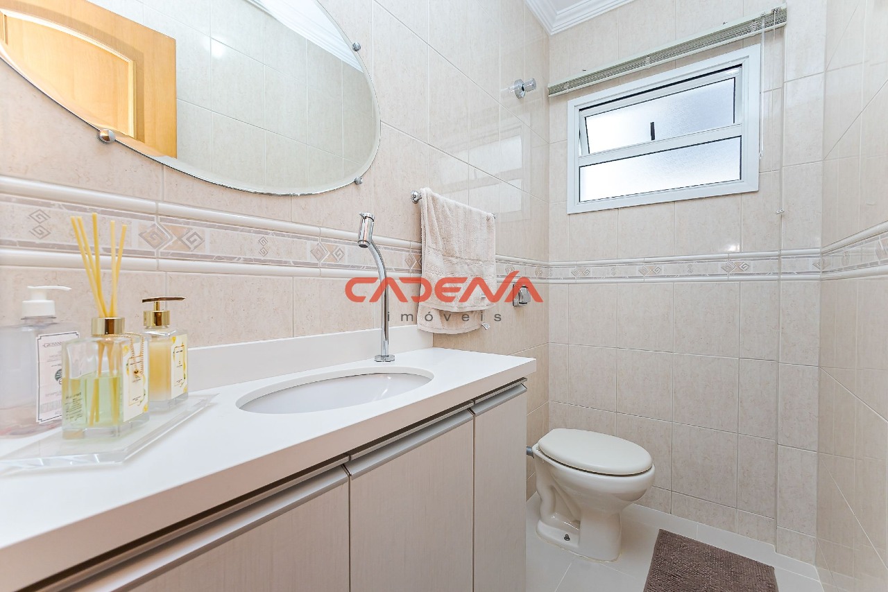 Casa à venda no Ahu: 