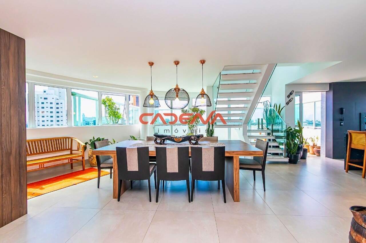 Cobertura à venda no Ecoville: 