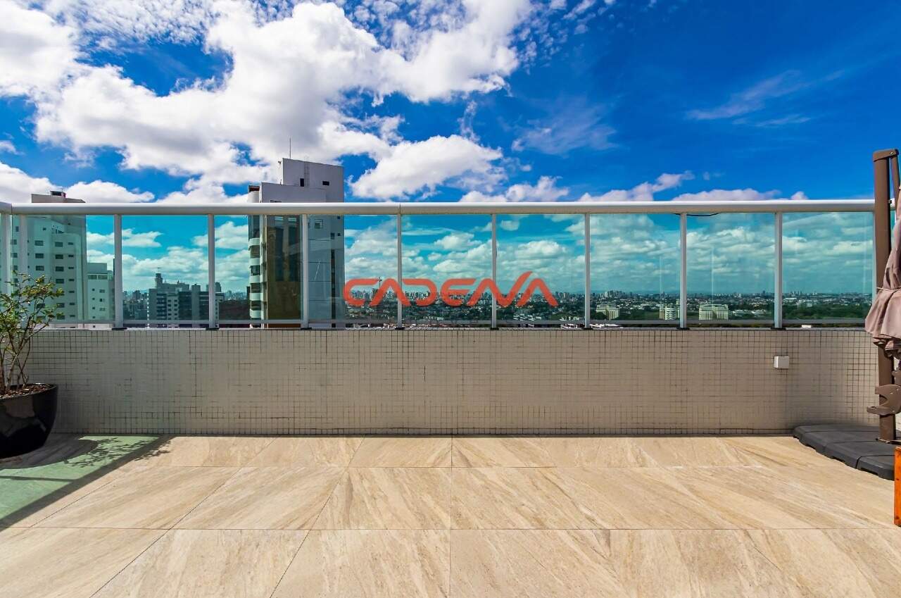 Cobertura à venda no Ecoville: 