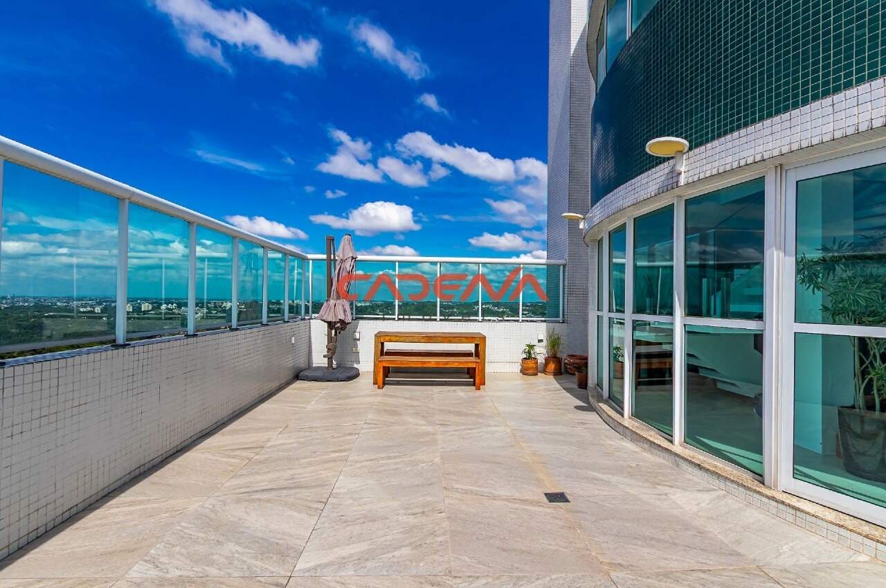 Cobertura à venda no Ecoville: 