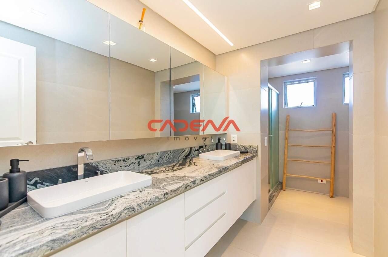 Cobertura à venda no Ecoville: 